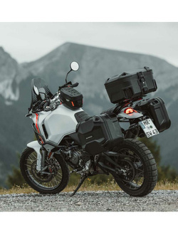 Zestaw: kufer centralny DUSC L + stelaż Adventure-rack SW-MOTECH Suzuki V Strom 1000 / XT (14-19), V-Strom 1050/XT (19-), V-Strom 1050 DE (23-) (pojemność 41L)