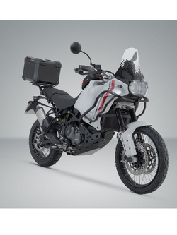 Zestaw: kufer centralny czarny TRAX ADV + stelaż Adventure-rack SW-Motech Ducati DesertX (22-) [pojemność: 38 L]