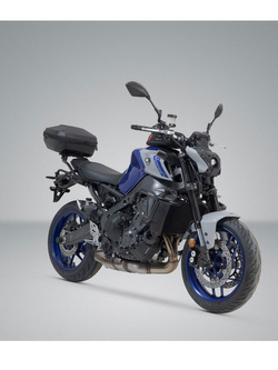 Zestaw: kufer centralny plastikowy Urban ABS + stelaż Street-Rack SW-MOTECH Yamaha MT-09 (20-23)[pojemność 16-29l]