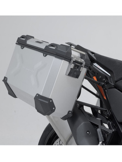 Zestaw: kufry boczne + kufer centralny TRAX ADV + stelaże SW-MOTECH do motocykla KTM 1290 Super Adventure R / S (21-) srebrne