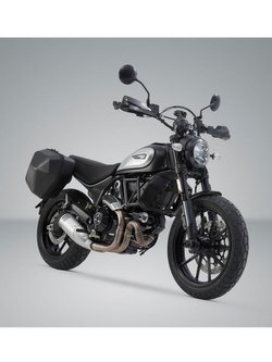 Zestaw: kufry boczne plastikowe Urban ABS + stelaże SLC Sw-Motech Ducati Scrambler  Icon/ Icon Dark (18-22), Scrambler Nightshift (20-22), Full Throttle (18-20), Desert Sled (16-) [pojemność: 2 x 16,5l]