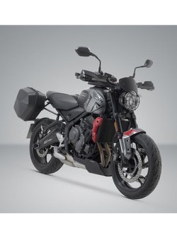 Zestaw: kufry boczne plastikowe Urban ABS + stelaże SLC Sw-Motech Triumph Trident 660 (21-) [pojemność: 2 x 16,5l]