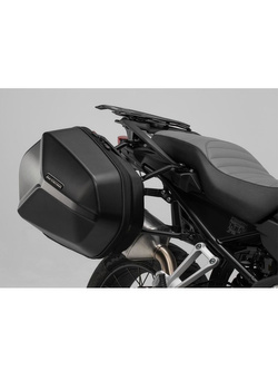Zestaw: kufry boczne + stelaże ABS ® Aero System Sw-Motech do 1050 Adv (14-) 1090 Adv. R (16-21) 1090 Adv (16-22) 1190 Adv / R (13-22) 1290 Super Adv (14-20) Zestaw: kufry boczne + stelaże ABS ® Aero System Sw-Motech do 1050 Adv (14-) 1090 Adv. R (16-21) 1090 Adv (16-22) 1190 Adv / R (13-22) 1290 Super Adv (14-20)