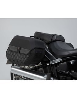 Zestaw sakw bocznych Legend Gear LH i stelaży SLH HARLEY-DAVIDSON Softail Fat Boy (FLSTF/B/BS) (17-20)