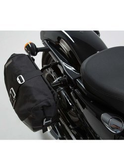 Zestaw: sakwy boczne LEGEND GEAR LC2 + stelaże Harley-Davidson Sportster Iron / Roadster/ Superlow 883 [04-20] [pojemność: 13,5 + 9,8 L]