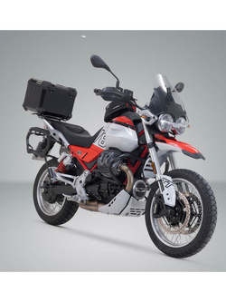 Zestaw: kufer centralny czarny TRAX ADV + stelaż Adventure-rack SW-Motech Moto Guzzi V85 TT/ Travel (24-) [poj.: 38 L]