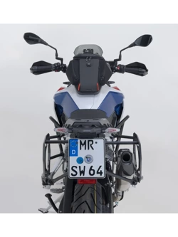 Zestaw: kufry boczne DUSC L + kufer centralny DUSC L + stelaże PRO + stelaż Street-Rack SW-Motech BMW F 900 GS (23-) [poj.: 3 x 41l]