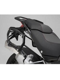 Zestaw: kufry boczne + stelaże PRO TRAX ADV SW-MOTECH 37/37 L do motocykla Ducati Multistrada 1260 Enduro [18-], Multistrada 950 [16-], Multistrada 950 / S [16-], Multistrada V2/ S [21-] [pojemność 2 x 37 L]